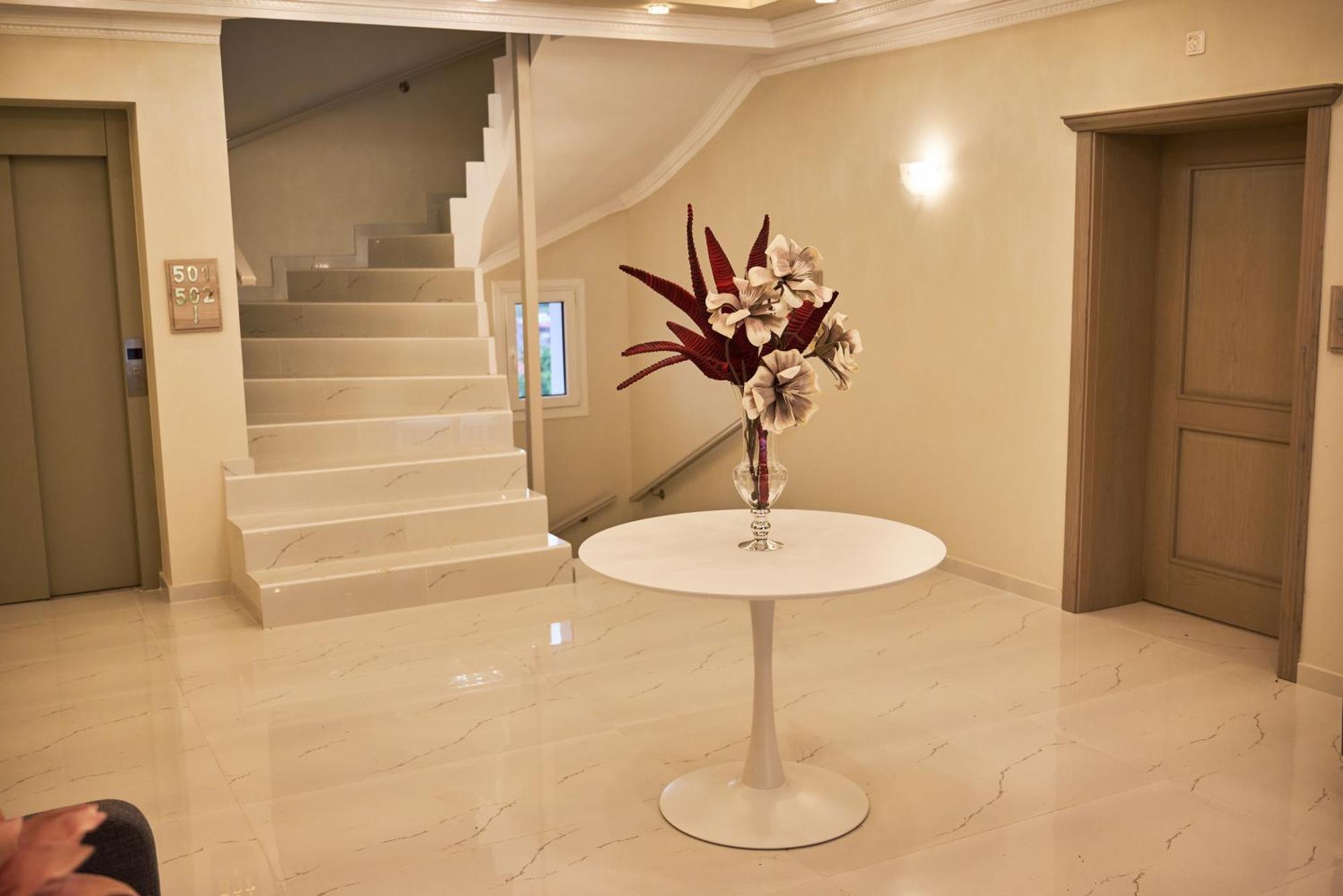 Famissi Sofita 7 Kalambaka Exterior foto